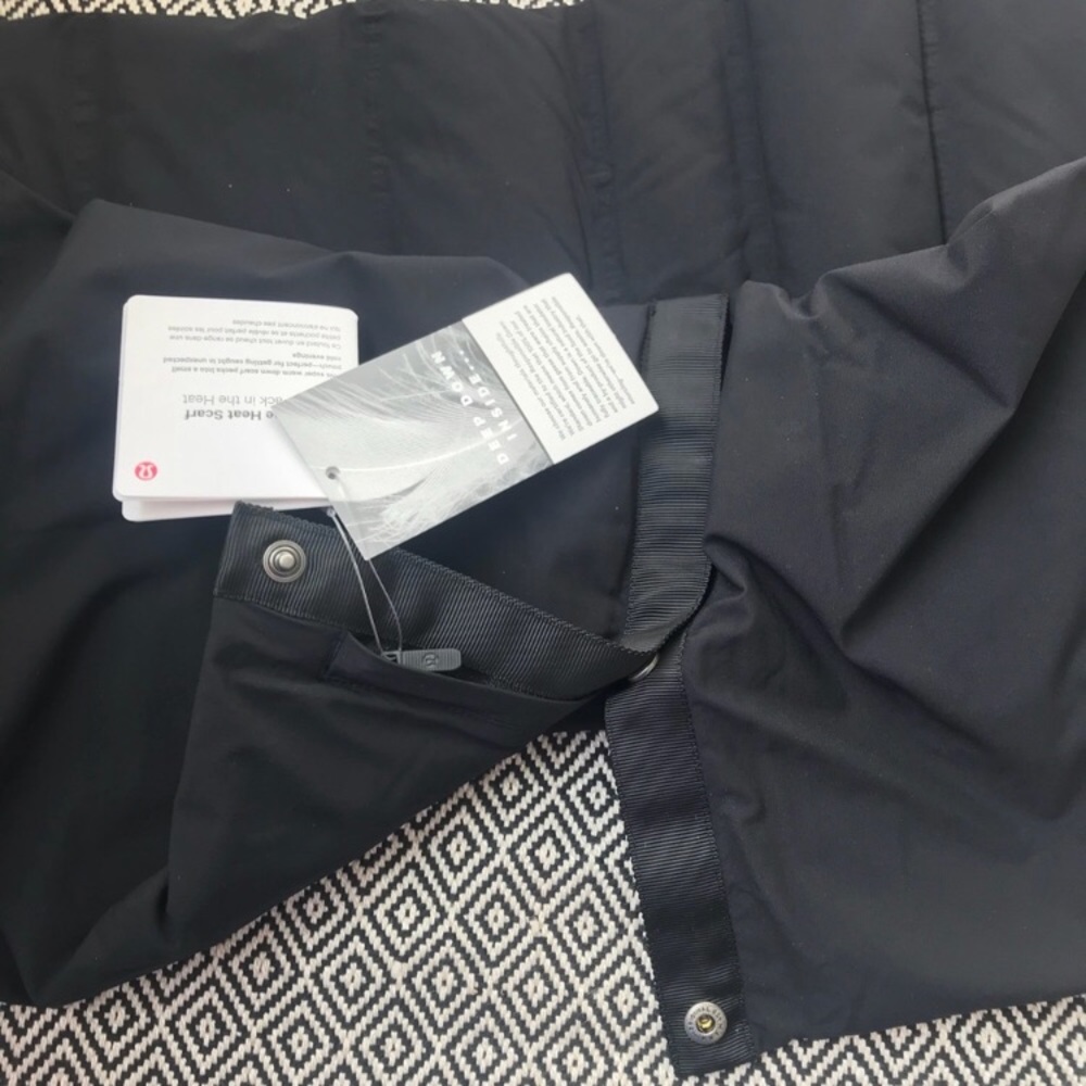 Lululemon Pack In the Heat Packable Down Scarf - Picture 5 of 5